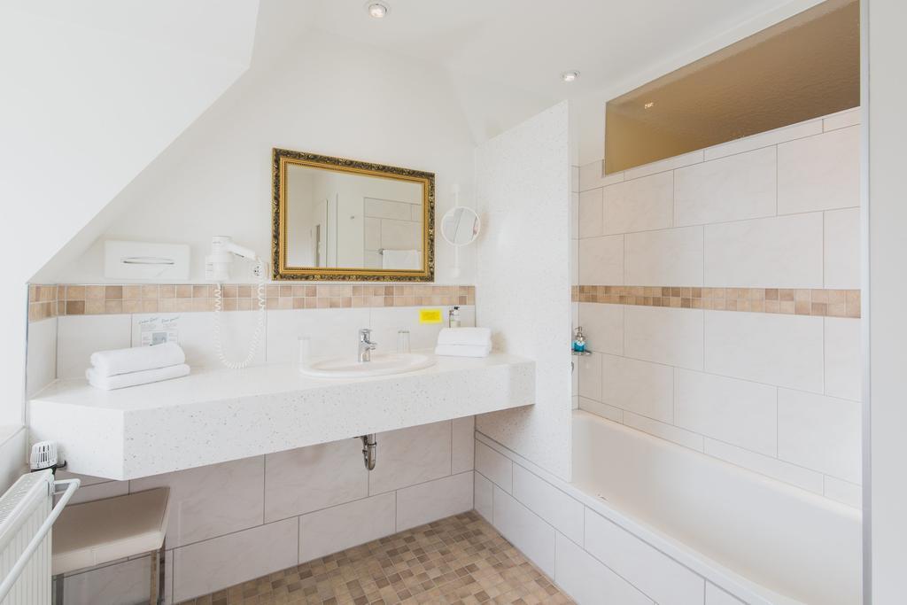 Klassik Hotel Am Tor Weiden in der Oberpfalz Exteriör bild