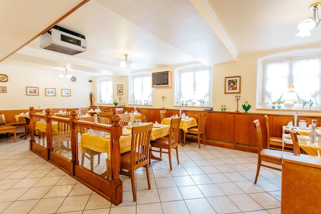 Klassik Hotel Am Tor Weiden in der Oberpfalz Exteriör bild